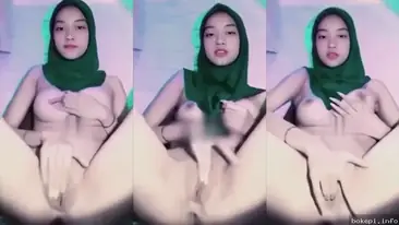Bokep Jilbab Cantik Colmek Basah Sampai Muncrat Amatir